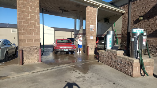 Car Wash «Green Mountain Car Wash», reviews and photos, 12890 W Alameda Pkwy, Lakewood, CO 80228, USA