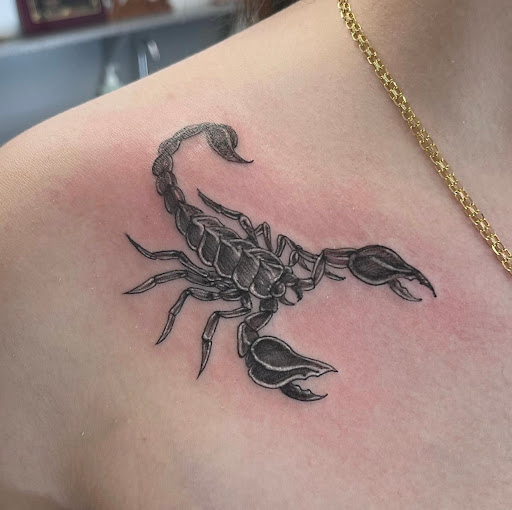 Explore aphrodite tattoo ideas, creative tattoo ideas in Bogota, available at Lolas Tattoo Shop
