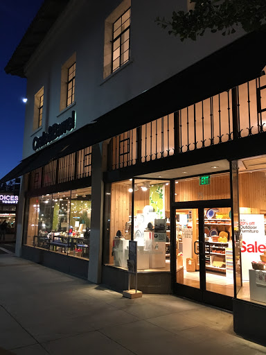 Furniture Store «Crate and Barrel», reviews and photos, 75 W Colorado Blvd, Pasadena, CA 91105, USA