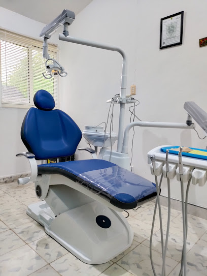 Dr. Gerardo Aguilar — Dentista