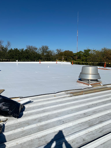 Roofing Contractor «Lon Smith Roofing & Construction», reviews and photos, 904 E Waggoman St, Fort Worth, TX 76110, USA