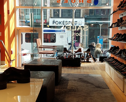 Shoe Store «Blue Sole Shoes», reviews and photos, 1805 Chestnut St # 1, Philadelphia, PA 19103, USA