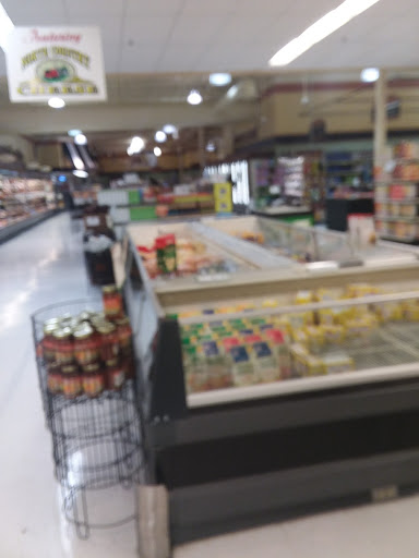 Grocery Store «Family Fresh Market», reviews and photos, 110 W 4th St, New Richmond, WI 54017, USA