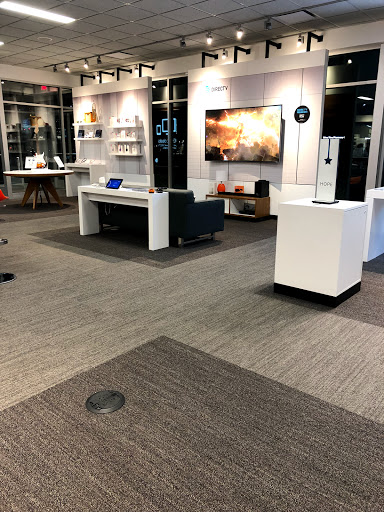 Cell Phone Store «AT&T», reviews and photos, 4920 Jonestown Rd, Harrisburg, PA 17109, USA