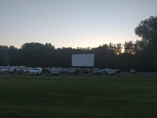 Drive-in Movie Theater «Overlook Drive-In Theatre», reviews and photos, 126 De Garmo Rd, Poughkeepsie, NY 12601, USA