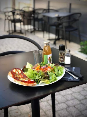 Le 36, café-restaurant-ludothèque à Foix à Foix