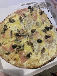 Plats et boissons du Pizzeria Pizza Fé à Marseille - n°4