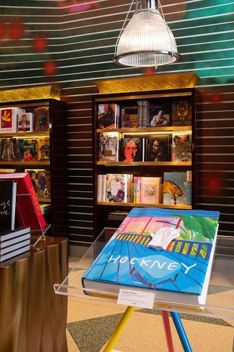 Book Store «TASCHEN Store Miami», reviews and photos, 1111 Lincoln Rd, Miami Beach, FL 33139, USA