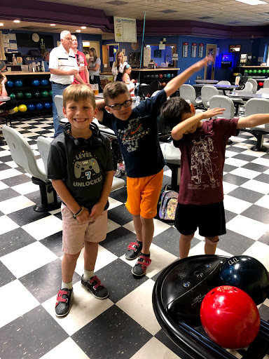 Bowling Alley «Mouse Trap Lanes», reviews and photos, 2051 Dennisville-Petersburg Rd, Woodbine, NJ 08270, USA