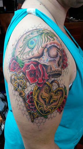 Tattoo Shop «Nova Tattoo Studio», reviews and photos, 4938 N Lombard St, Portland, OR 97203, USA