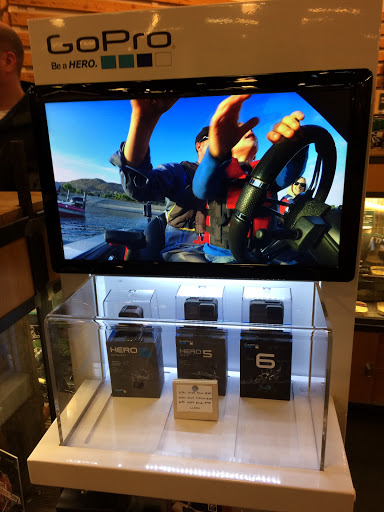 Clothing Store «L.L. Bean», reviews and photos, 340 Legacy Pl, Dedham, MA 02026, USA