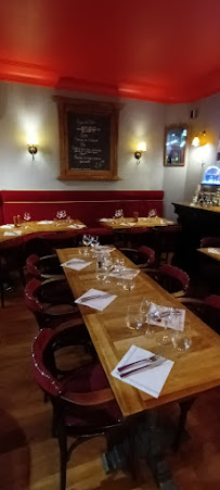 Atmosphère du Restaurant Le Bistrot 9 à Fontainebleau - n°10