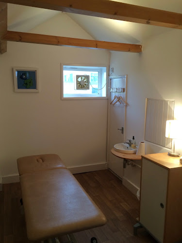 Reviews of Pure Massage Brighton in Brighton - Massage therapist