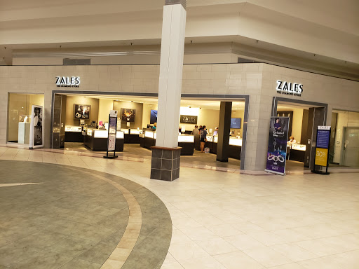 Jewelry Store «Zales - The Diamond Store», reviews and photos, 3800 US Highway 98 N, Lakeland, FL 33809, USA
