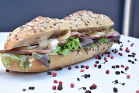 Sandwich du Restaurant CANTINE & GAMELLE | Burger, Sandwich, Salade, Bol et Plat à Emporter - CITE DE L'ESPACE à Toulouse - n°4