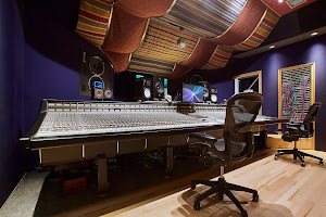 Iguana Studios