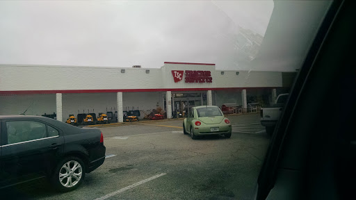 Home Improvement Store «Tractor Supply Co.», reviews and photos, 100 W Ardice Ave #1, Eustis, FL 32726, USA