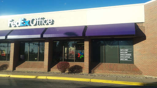 Print Shop «FedEx Office Print & Ship Center», reviews and photos, 700 County Rd 42 W, Burnsville, MN 55337, USA