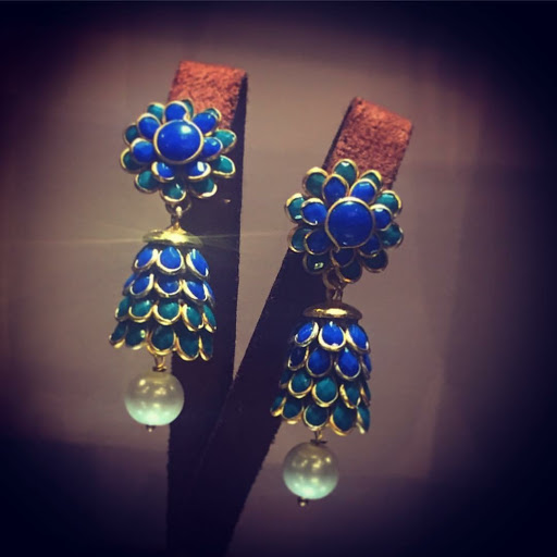 Clothing Store «Poshak Hillcroft Fashion-Style», reviews and photos, 6620 Southwest Fwy, Houston, TX 77074, USA