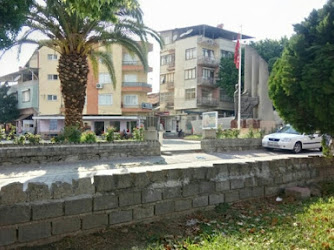 Atça Cumhuriyet Meydanı