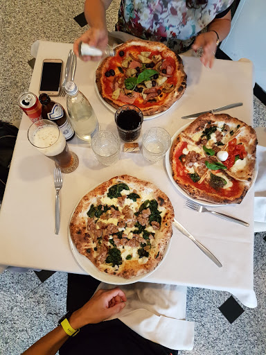 Quei bravi ragazzi ristorante e pizzeria napoletana in Erba, Provincia di Como
