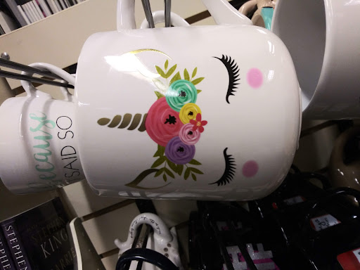 Book Store «Books-A-Million», reviews and photos, 994 Breckenridge Ln, Louisville, KY 40207, USA