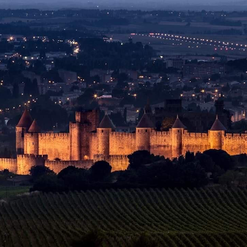 Lodge Gite Pyrenes Aude Pays Cathares Labastide-en-Val