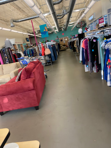 Thrift Store «Out Of The Closet Thrift Store», reviews and photos, 1858 Cheshire Bridge Rd NE, Atlanta, GA 30324, USA