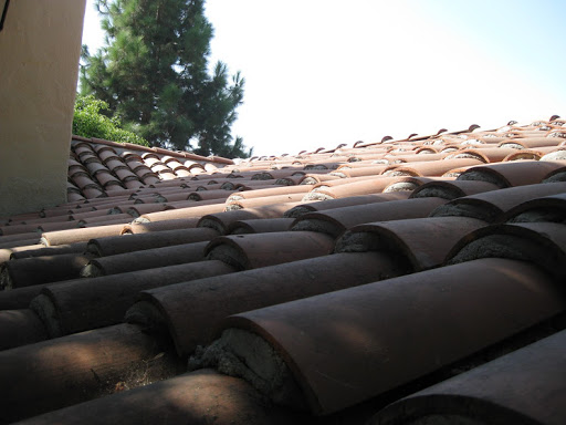 Roofing Contractor «J & J Roofing», reviews and photos, 2929 Knox Ave, Los Angeles, CA 90039, USA