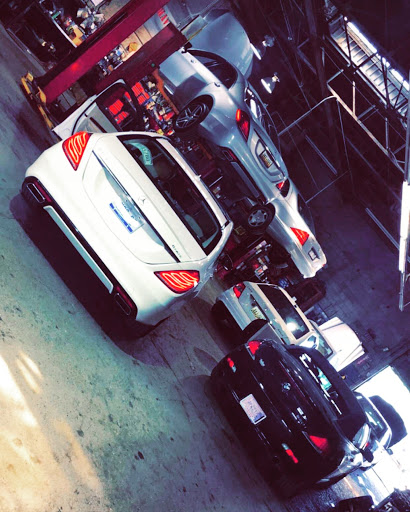 Auto Repair Shop «Eastern Auto Company», reviews and photos, 26350 W 8 Mile Rd, Southfield, MI 48033, USA