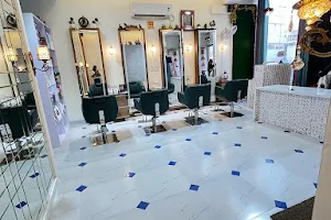 D Makeups-Best Makeup Artist & Female Beauty Salon in Bahadurgarh (Former D Makeups) image