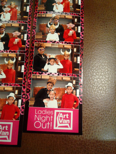 Furniture Store «Art Van Furniture - Kalamazoo (Portage)», reviews and photos, 550 Ring Rd, Portage, MI 49024, USA