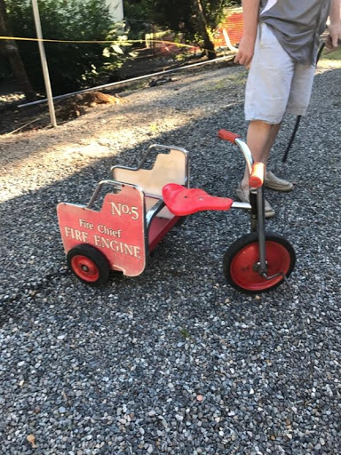 Thrift Store «Helping Hands Thrift Store Bothell», reviews and photos, 19213 Bothell Everett Hwy, Bothell, WA 98012, USA