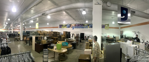 Thrift Store «Country Club & Southern Goodwill Retail Store & Donation Center», reviews and photos, 1046 S Country Club Dr, Mesa, AZ 85210, USA