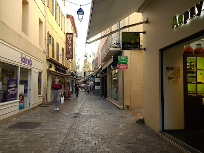 Claire's France à Cannes