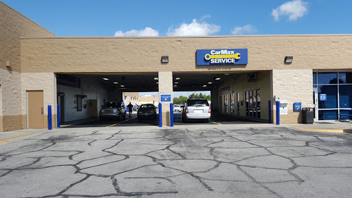 Used Car Dealer «CarMax», reviews and photos, 6375 S Semoran Blvd, Orlando, FL 32822, USA