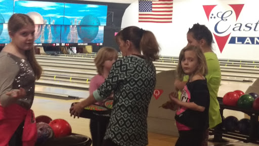 Bowling Alley «Eastern Lanes», reviews and photos, 6943 Coles Rd, Middletown, OH 45044, USA