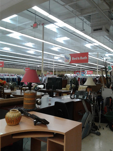 Thrift Store «Savers», reviews and photos, 16 Live Oak Ave, Arcadia, CA 91006, USA