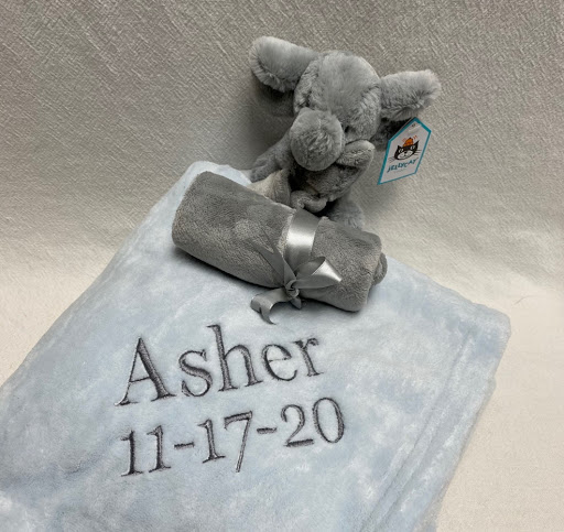 Invitation Printing Service «NoteworthyNotes», reviews and photos, 3629 N Halsted St, Chicago, IL 60613, USA