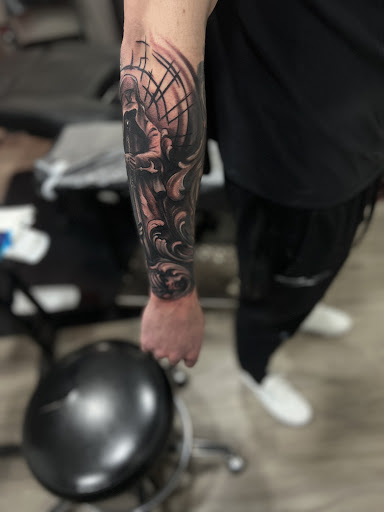 Explore arm florida tattoo ideas, creative tattoo ideas in Nicholasville, available at Castle of Color