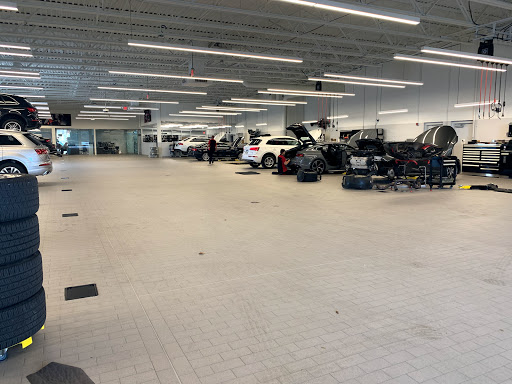 Audi Dealer «Sun Motor Cars Audi-Porsche», reviews and photos, 356 Woods Dr, Mechanicsburg, PA 17050, USA