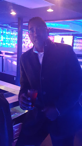 Night Club «Mardi Gras», reviews and photos, 1500 Oaklawn Ave, Cranston, RI 02920, USA