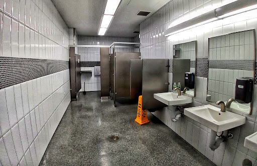 Grocery Store «Meijer», reviews and photos, 3333 E Michigan Ave, Jackson, MI 49202, USA