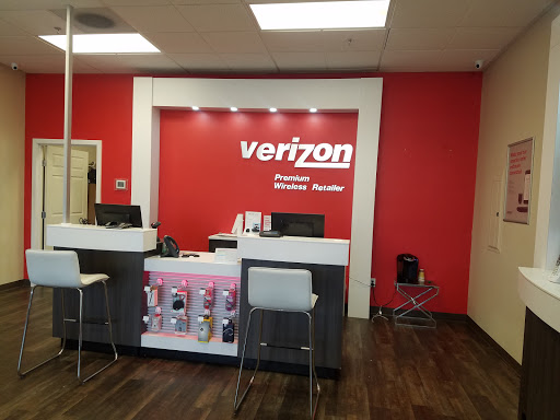 Verizon Authorized Retailer - A Wireless, 1545 Wilmington Dr #140, DuPont, WA 98327, USA, 
