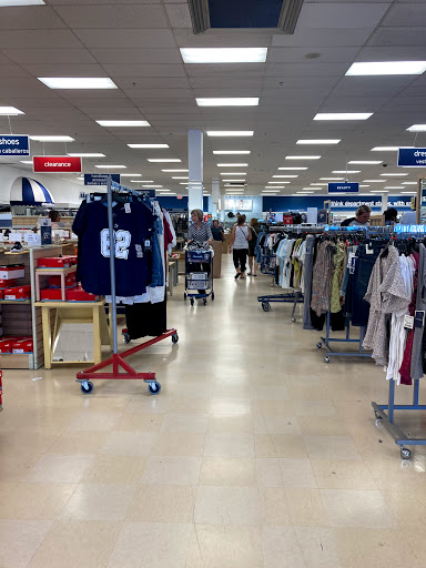 Department Store «Marshalls», reviews and photos, 6042 Azle Ave, Lake Worth, TX 76135, USA