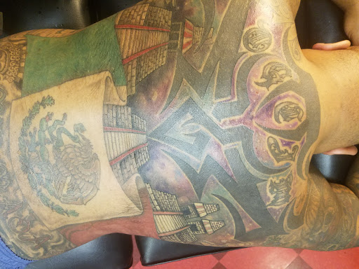 Tattoo Shop «AWOL Custom Tattooing Llc», reviews and photos, 1780 W Sherman Blvd, Muskegon, MI 49441, USA