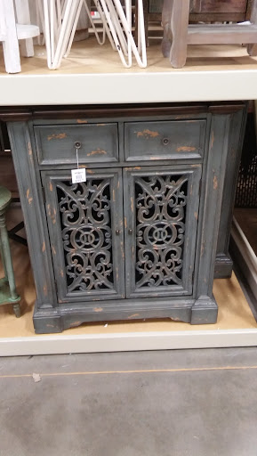 Home Goods Store «At Home», reviews and photos, 4641 Lafayette Rd, Indianapolis, IN 46254, USA