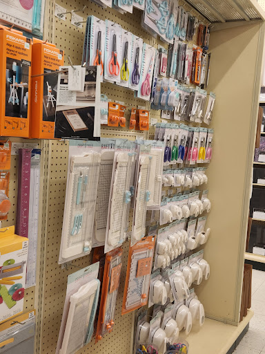 Craft Store «Hobby Lobby», reviews and photos, 6250-A Northwest Hwy, Crystal Lake, IL 60014, USA