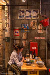 Atmosphère du Restaurant de nouilles (ramen) Kodawari Ramen (Yokochō) à Paris - n°1