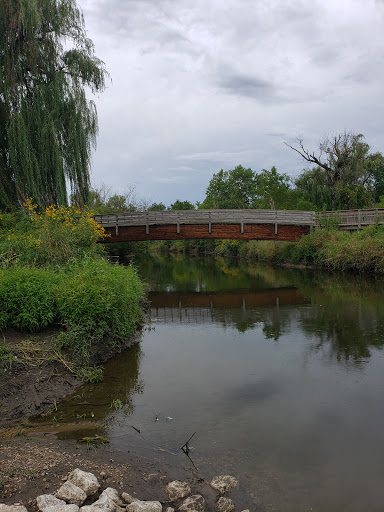 Nature Preserve «Hidden Oaks Conservation Area», reviews and photos, 419 Trout Farm Rd, Bolingbrook, IL 60440, USA